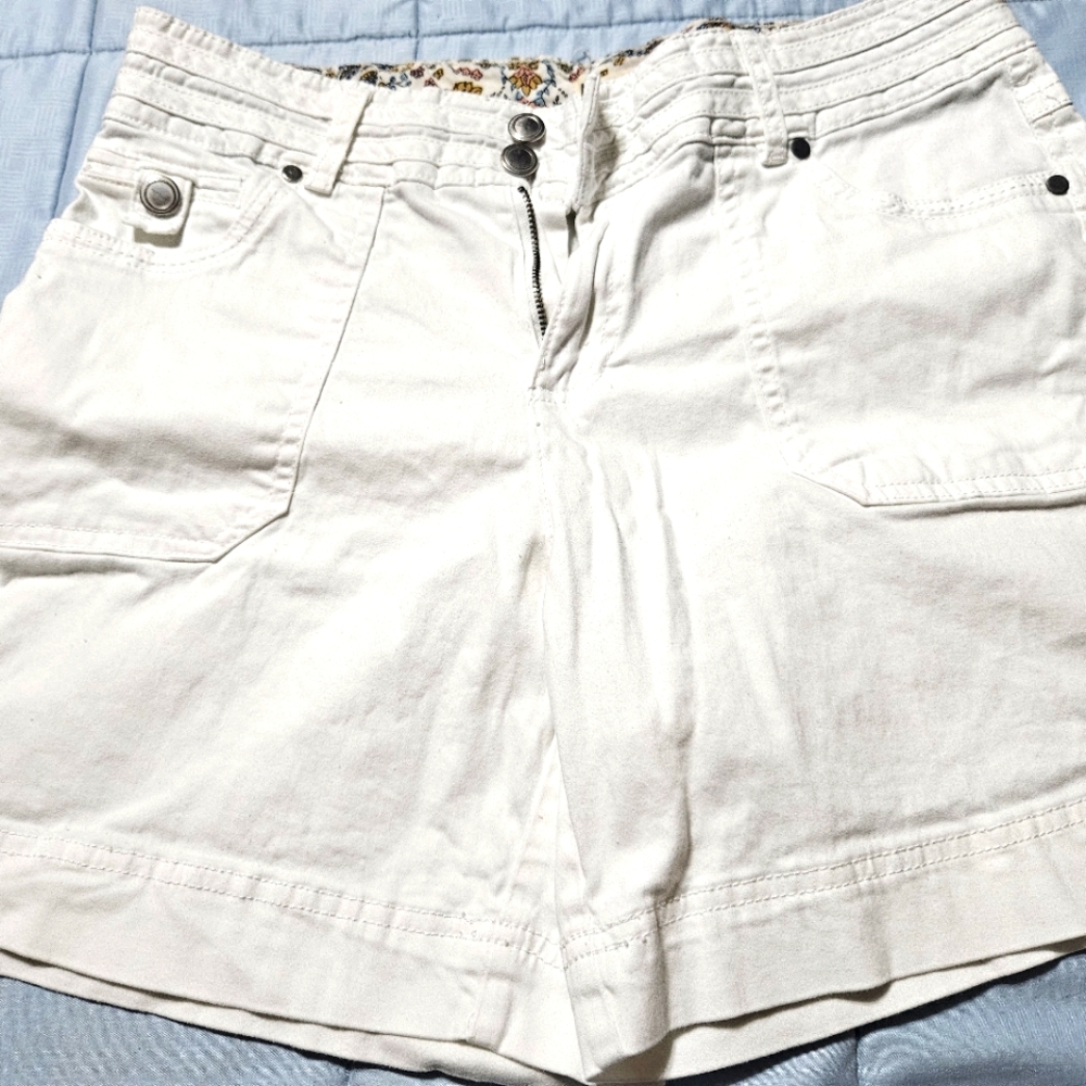 Dakota blues shorts